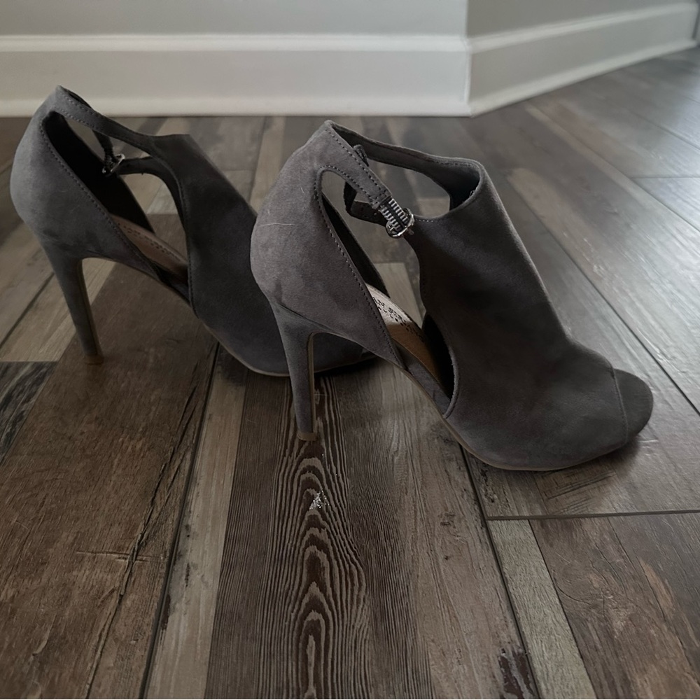 Christian sirjano peep toe pumps